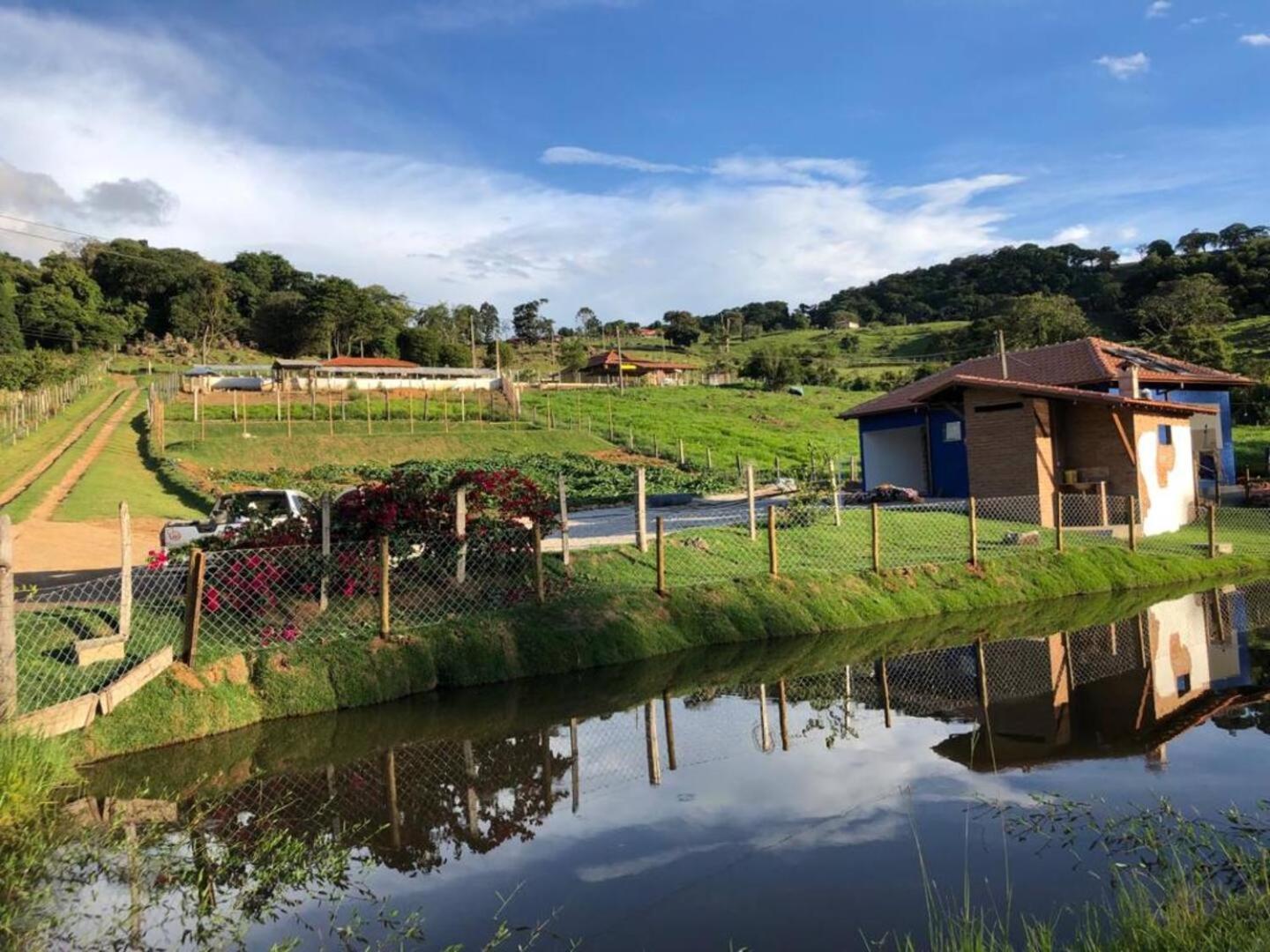 Sitio No Interior De Sp Para Curtir A Natureza Агуас да Прата Стая снимка